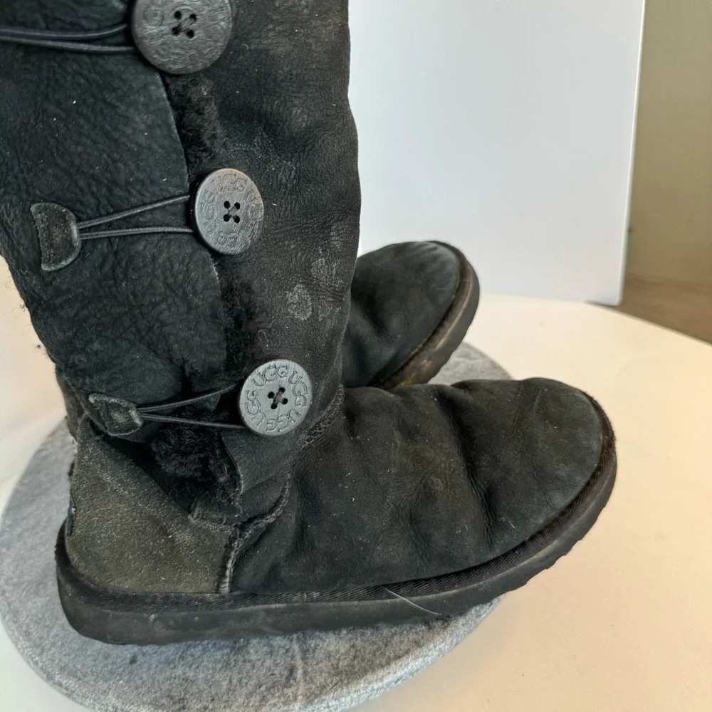 Ugg Tall Triple Button Bailey Fur Lined Boots 10 Black